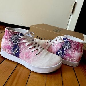 NoBull Project canvas sneakers NIB 8 womens